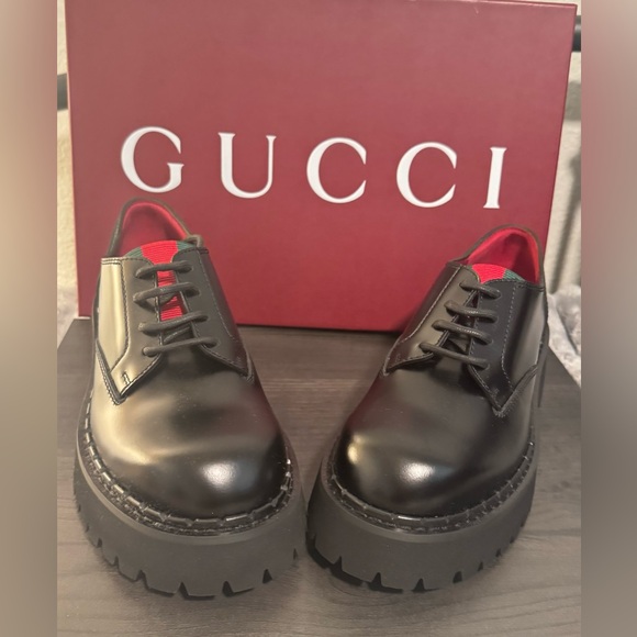 Gucci
Thea Lug Sole Derby
Women’s Size EU 39.5 - Picture 1 of 13